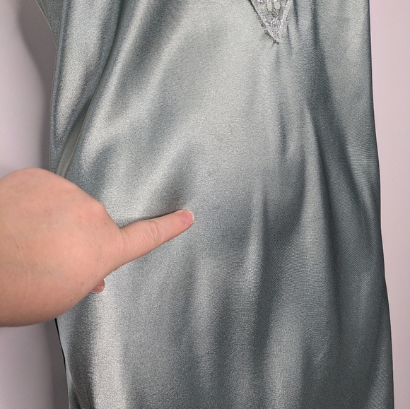 Vintage Romantic Moods Light Blue Satin Lace V Neck Lingerie Nightgown M - Picture 3 of 8